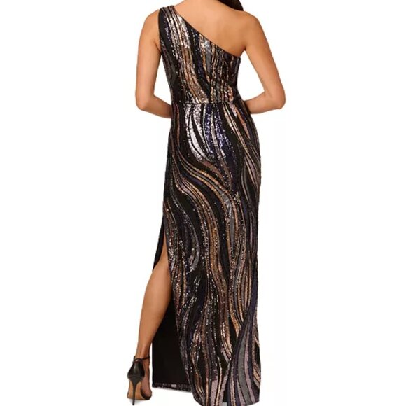 Gala dress - Picture 4 of 8